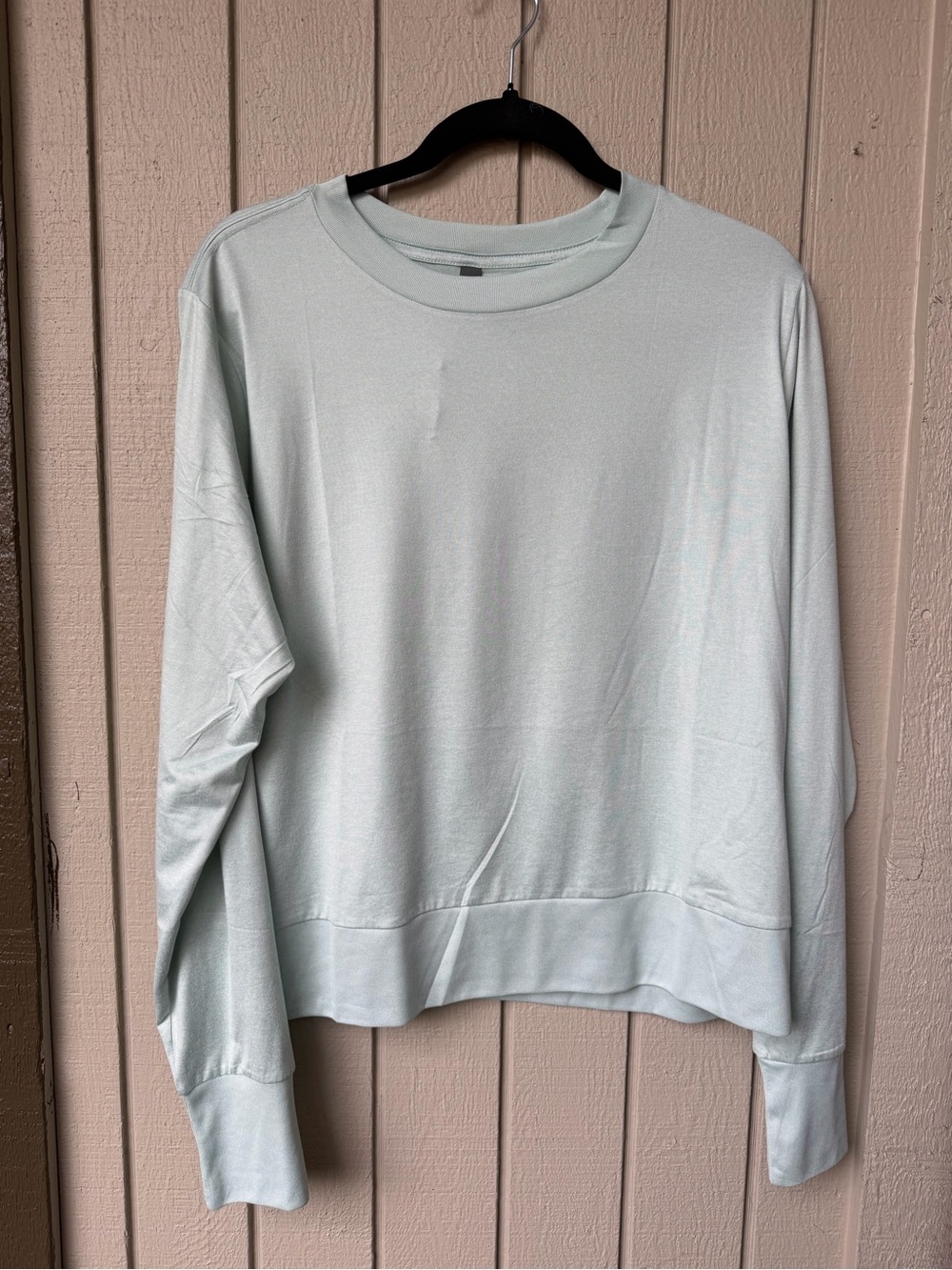Vuori Light Mint Crewneck Pullover